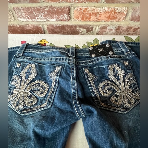 Miss Me Capri Jeans Flyer de lis size 28 - Picture 2 of 13